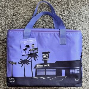 Trader Joe’s Large Reusable Insulated Bag - Purple / Lavender